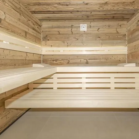 Spacious 3-bedroom Retreat With Sauna In Zermatt's Scenic Center Apartamento *